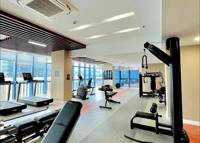 Skyline Executive I 38 Park Avenue, It Park I Pool I Hs Wifi セブ市